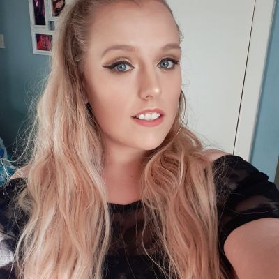 congratulations Becky on passing your childcare exams, i'm very proud of you 
