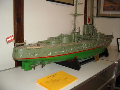 How a model looks when a REAL model maker(not me) does it
