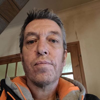 New profile pic
Narnia looking suave in lockdown.....
