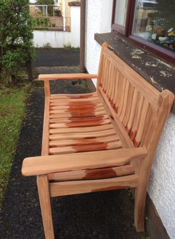 pugs bench
I dunno......pugs asked me to post a picture of a bench.......
