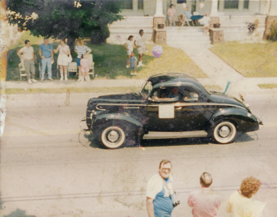 Scan_20230201 (2)
This is a car i polished for a parade in the 90s

